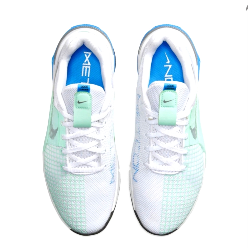 Nike metcon 7. Green and white.  Women's 6.5